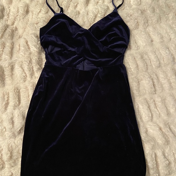 Navy Velvet Cutout Bodycon Dress - Picture 7 of 7